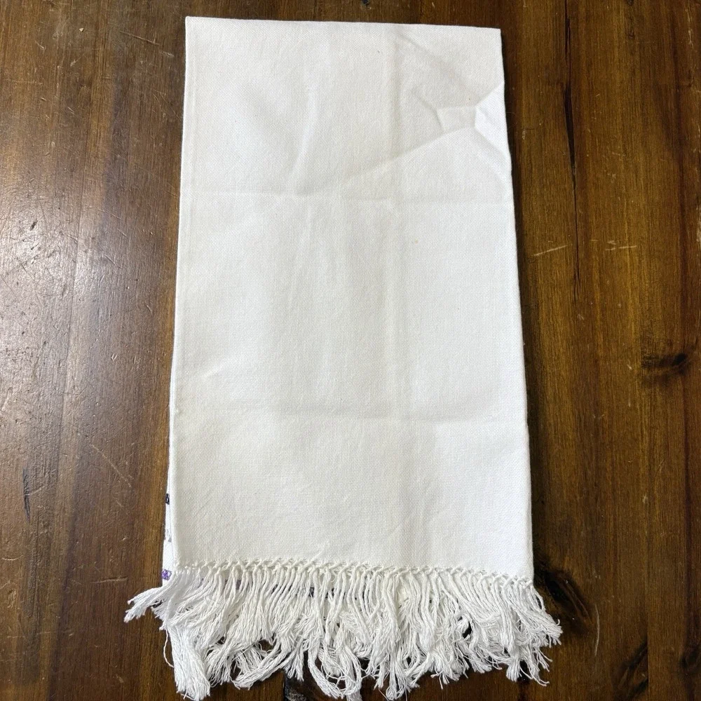 The Unbranded Brand vtg hand